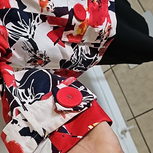 Coldwater Creek Floral Blazer Beautiful Red and Navy Size 14 - Picture 5 of 11